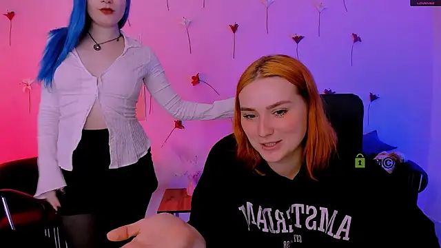 Snapshot of pure_radiance1 chatting on 03.12.26 pure radiance1 online show from 03.12.26