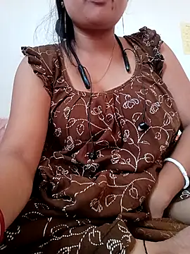 Snapshot of Priya_2222 chatting on 11.20.25 Priya 2222 online show from 11.20.25