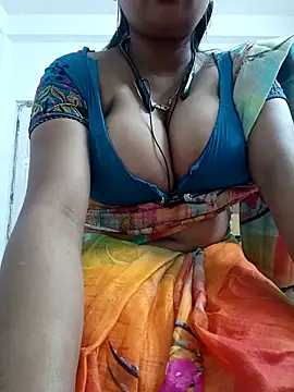 Snapshot of Priya_2222 chatting on 11.21.25 Priya 2222 online show from 11.21.25