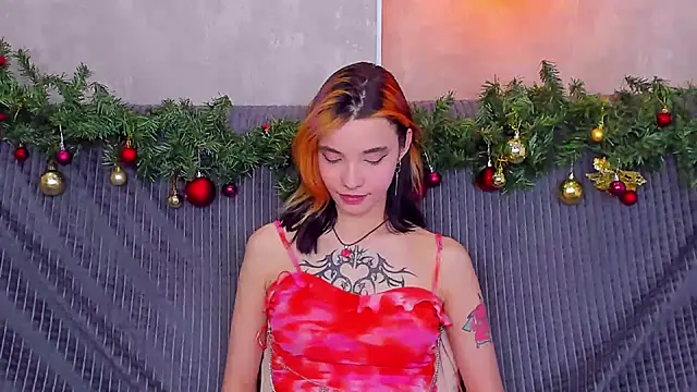 as1an girlfriend online show from 12.15.24