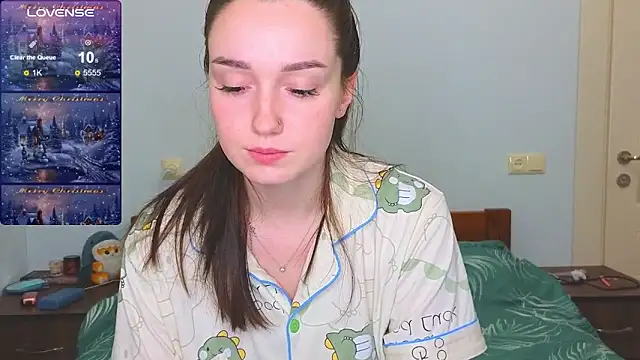 Wild Sophie  online show from 01.23.25