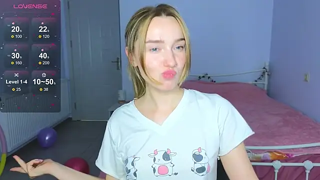 Wild Sophie  online show from 11.30.25