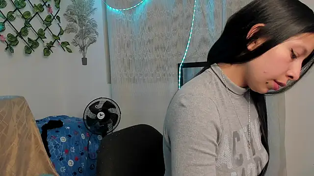 Snapshot of keyla_meow chatting on 01.30.25 keyla meow online show from 01.30.25