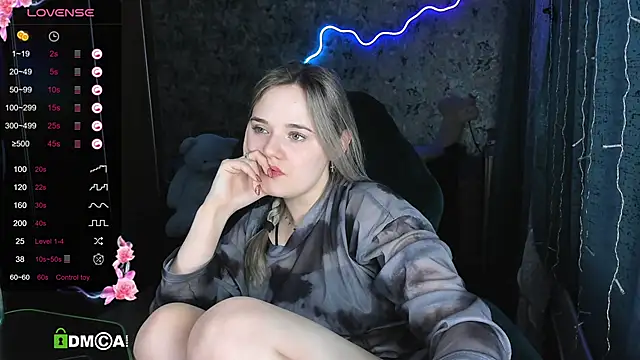 Your small bunny online show from 03.13.25