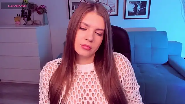 BellaSweetHeart online show from 10.30.25