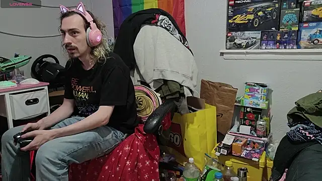 tallnerdyguy online show from 04.28.26