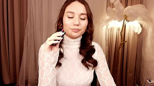 Snapshot of margeriTirell chatting on 11.14.25 margeriTirell online show from 11.14.25