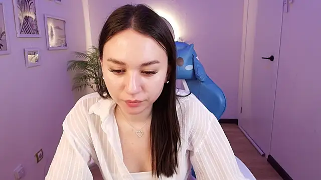 Snapshot of margeriTirell chatting on 05.01.26 margeriTirell online show from 05.01.26