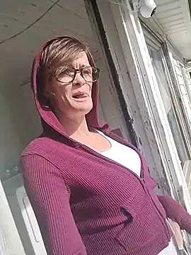 ivylee31 online show from 11.28.25