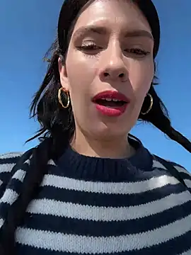 Snapshot of Alysson-- chatting on 02.27.26 Alysson-- online show from 02.27.26