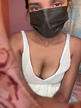 Snapshot of Indian_lovly chatting on 02.27.25 Indian lovly online show from 02.27.25