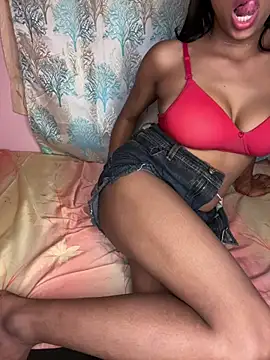 Snapshot of Indian_lovly chatting on 03.01.25 Indian lovly online show from 03.01.25