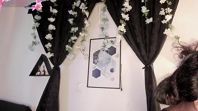 Khenta Michells online show from 05.01.26