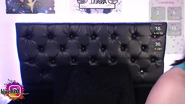 Snapshot of Skyler__blue4 chatting on 11.05.25 Skyler blue4 online show from 11.05.25