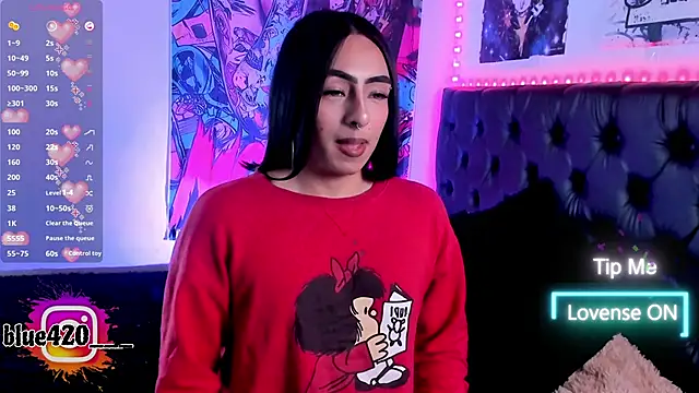 Snapshot of Skyler__blue4 chatting on 12.13.25 Skyler blue4 online show from 12.13.25