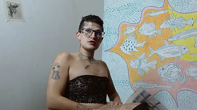 Snapshot of Party_trans chatting on 02.14.25 Party trans online show from 02.14.25