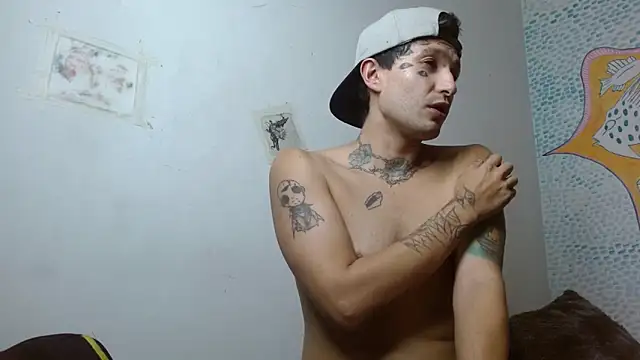 Snapshot of Party_trans chatting on 03.11.25 Party trans online show from 03.11.25