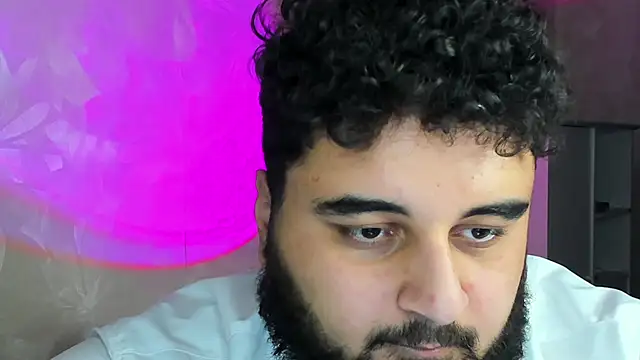 Snapshot of teddy_alan chatting on 01.09.25 teddy alan online show from 01.09.25