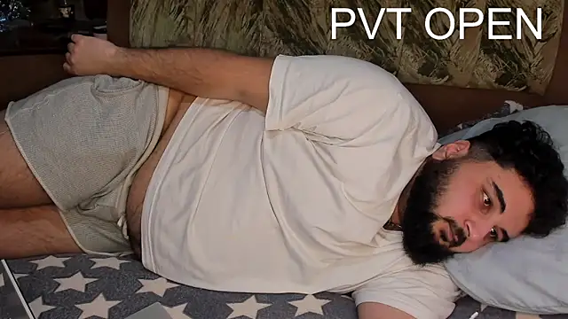 Snapshot of teddy_alan chatting on 02.24.25 teddy alan online show from 02.24.25