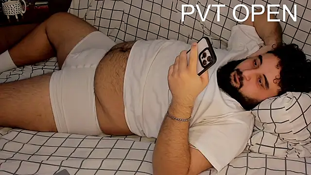 Snapshot of teddy_alan chatting on 03.05.25 teddy alan online show from 03.05.25