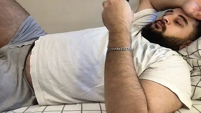 Snapshot of teddy_alan chatting on 09.20.25 teddy alan online show from 09.20.25