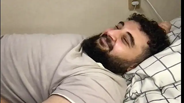 Snapshot of teddy_alan chatting on 09.23.25 teddy alan online show from 09.23.25