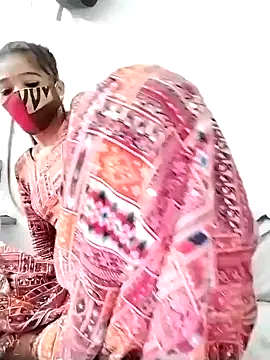 Snapshot of Cute-Ridhima chatting on 12.29.24 Cute-Ridhima online show from 12.29.24