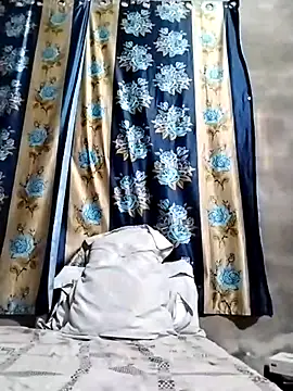 Snapshot of Cute-Ridhima chatting on 02.03.25 Cute-Ridhima online show from 02.03.25