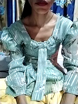 Snapshot of Cute-Ridhima chatting on 02.28.25 Cute-Ridhima online show from 02.28.25