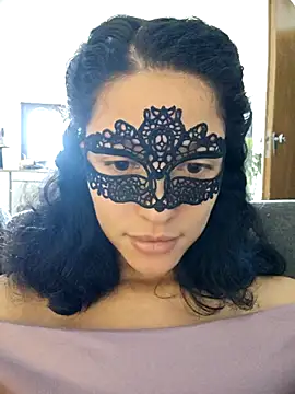 Snapshot of salomea_r chatting on 01.10.26 salomea r online show from 01.10.26