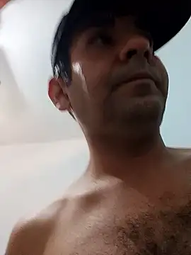 Snapshot of Gostozim7 chatting on 02.13.25 Gostozim7 online show from 02.13.25