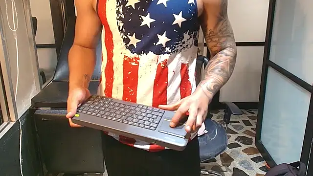 Snapshot of JackBlanco_ chatting on 03.11.25 JackBlanco online show from 03.11.25