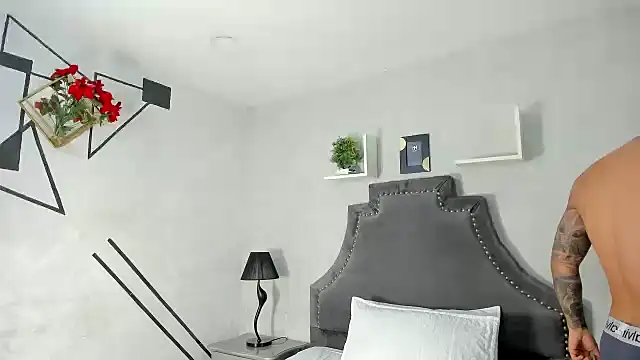 Snapshot of JackBlanco_ chatting on 09.09.25 JackBlanco online show from 09.09.25