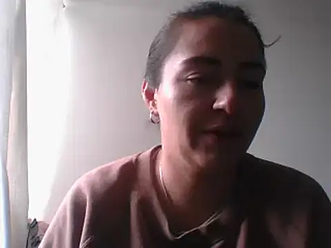 Snapshot of _karlie_kloss_ chatting on 12.09.24 karlie kloss online show from 12.09.24