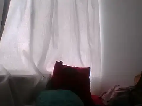 Snapshot of _karlie_kloss_ chatting on 01.09.25 karlie kloss online show from 01.09.25