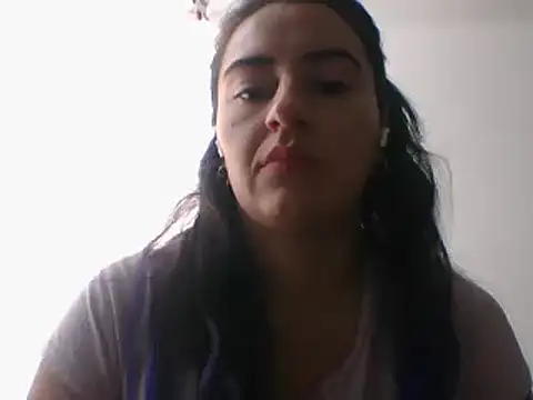 Snapshot of _karlie_kloss_ chatting on 01.12.25 karlie kloss online show from 01.12.25