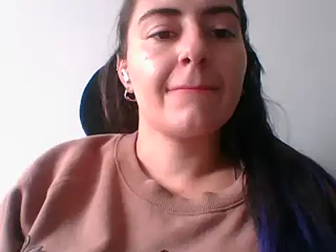 Snapshot of _karlie_kloss_ chatting on 01.16.25 karlie kloss online show from 01.16.25