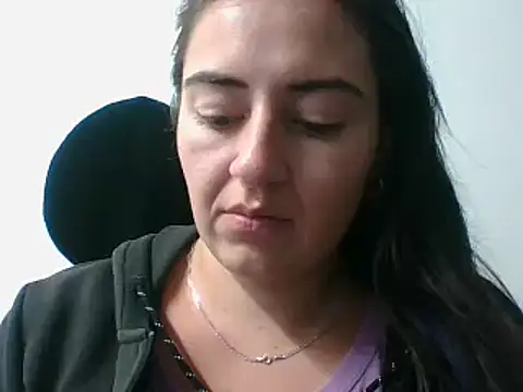 Snapshot of _karlie_kloss_ chatting on 01.23.25 karlie kloss online show from 01.23.25