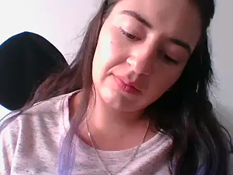 Snapshot of _karlie_kloss_ chatting on 01.26.25 karlie kloss online show from 01.26.25