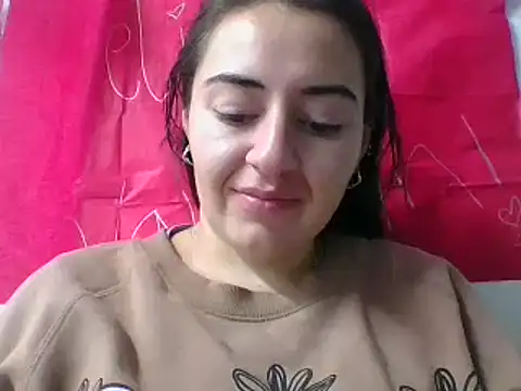 Snapshot of _karlie_kloss_ chatting on 03.06.25 karlie kloss online show from 03.06.25