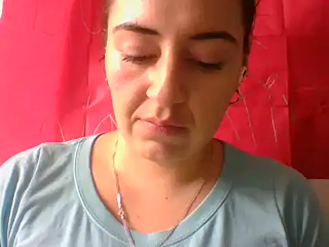 Snapshot of _karlie_kloss_ chatting on 03.18.25 karlie kloss online show from 03.18.25