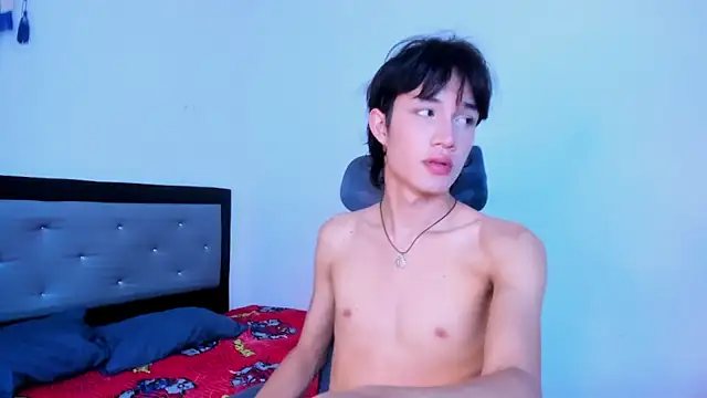 Snapshot of Johhan__Lee chatting on 02.24.25 Johhan Lee online show from 02.24.25