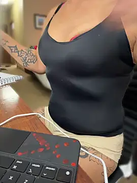 TSfem online show from 07.22.26