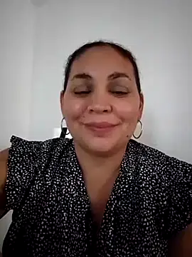 MirandaSoto online show from 02.21.25