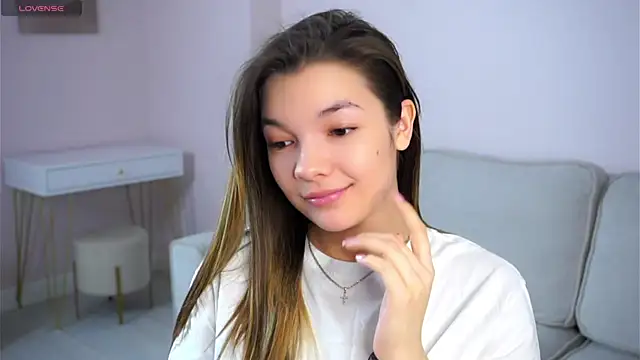 VeronaAppleberry online show from 02.17.26