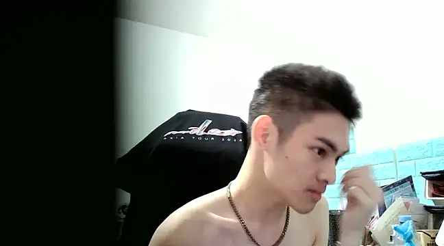 Snapshot of thisisbook_223 chatting on 12.25.24 thisisbook 223 online show from 12.25.24