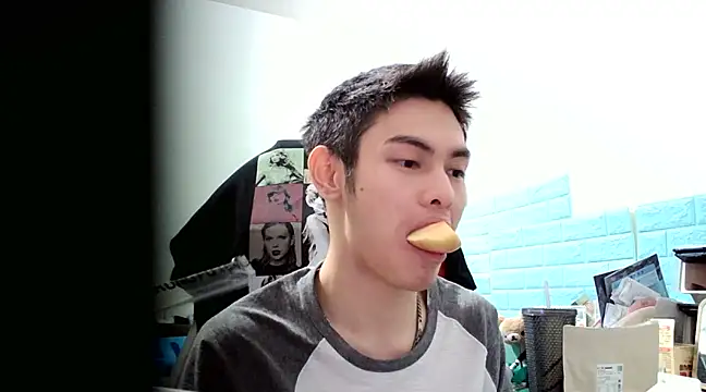 Snapshot of thisisbook_223 chatting on 02.13.25 thisisbook 223 online show from 02.13.25