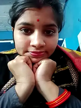 Snapshot of Nisha_Cute chatting on 02.13.25 Nisha Cute online show from 02.13.25