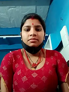 Snapshot of Nisha_Cute chatting on 03.08.25 Nisha Cute online show from 03.08.25