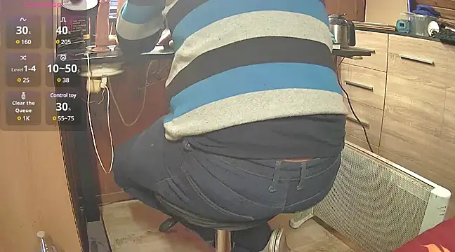 Snapshot of misteryman1956 chatting on 03.09.25 misteryman1956 online show from 03.09.25